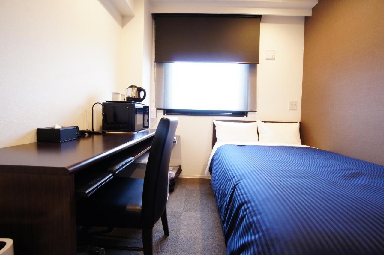 Hotel Livemax Kanazawa Ekimae Esterno foto